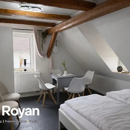 Royans Apartamento *